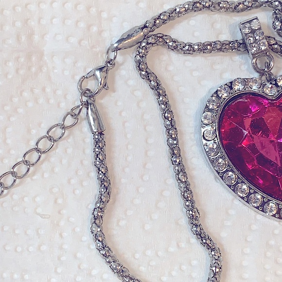 Sparkly Crystal CZ Red Pink Heart Necklace Rhinestone Silver 18-22" chain. NEW - Picture 4 of 16